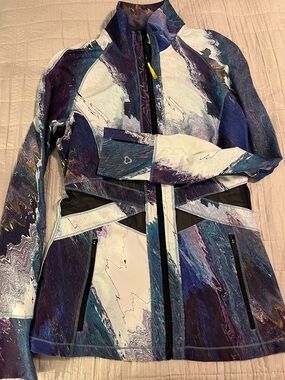 Women's Multi-Color Abstract Titika Workout Jacket - Blue Purple White